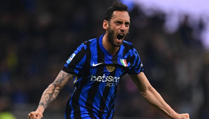 Inter derrotó al Monza Inter de Milán remontó dos goles para quedarse con la victoria ante el Monza y se mantiene en la cima del campeonato italiano.