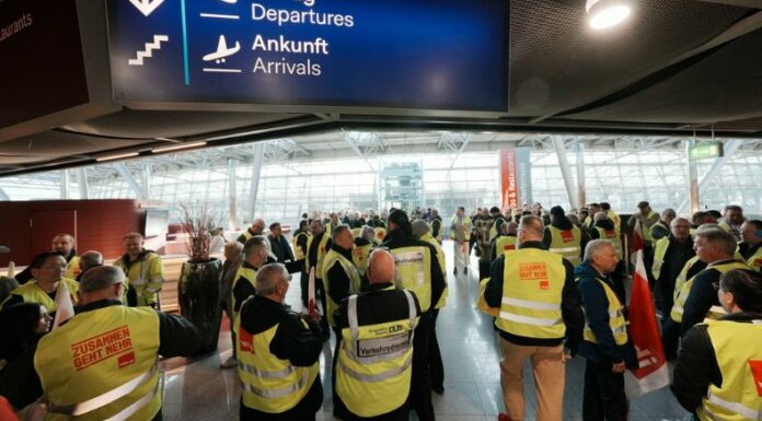 Más de 3,000 vuelos han sido cancelados en las últimas horas a causa de una huelga de los empleados de los principales aeropuertos alemanes.