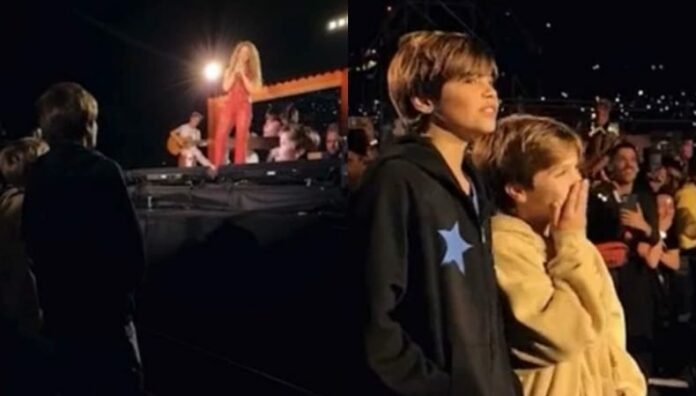 Shakira le cantó una canción a Milan y a Sasha e hizo emocionar a todos La cantante Shakira se presentó en Argentina este sábado y compartió un tierno momento con sus hijos durante su interpretación de