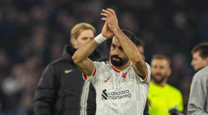 Mohamed Salah finaliza contrato con el Liverpool a final de la presente temporada y estaría interesado en fichar con el equipo catalán.