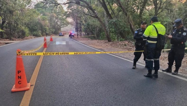 Esta mañana, una mujer de la tercera edad perdió la vida tras ser atropellada por un vehículo particular en Ahuachapán.