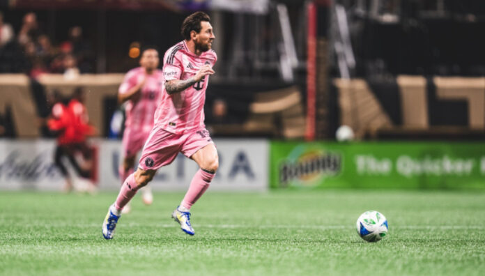 Messi quedó fuera de la convocatoria de Scaloni para las Eliminatorias Sudamericanas ante Uruguay y Brasil por problemas físicos.