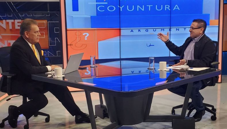 Ministro de Trabajo dijo que hay clamor bastante fuerte, colectivo, sobre el salario mínimo; pero, espera indicaciones del presidente Bukele.