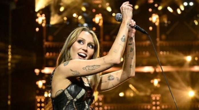 Miley Cyrus dio a conocer que este disco tendrá su estreno oficial el próximo 30 de mayo y contará con 13 temas originales.