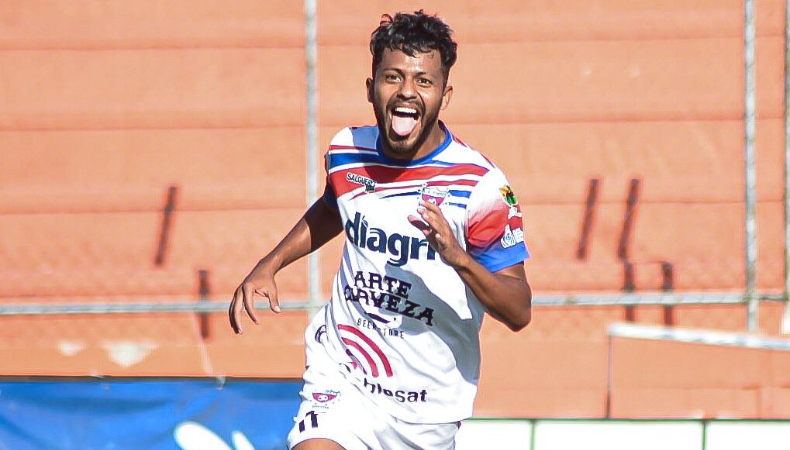 En el encuentro más destacado de la fecha 14 del Clausura 2025, Luis Ángel Firpo se enfrenta a Club Deportivo FAS.