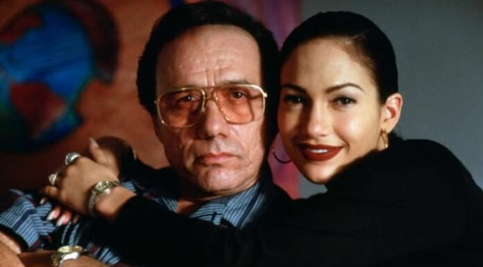 Jennifer López compartió imágenes que demuestran que tras 27 años volverán a trabajar junto a Edward y esta vez en la película Office Romance.