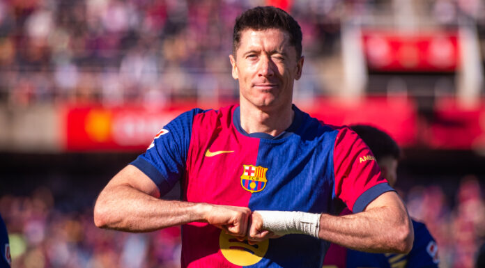 Barcelona se impuso con una gran actuación de Lewandowski al Girona para seguir como único líder del campeonato español.