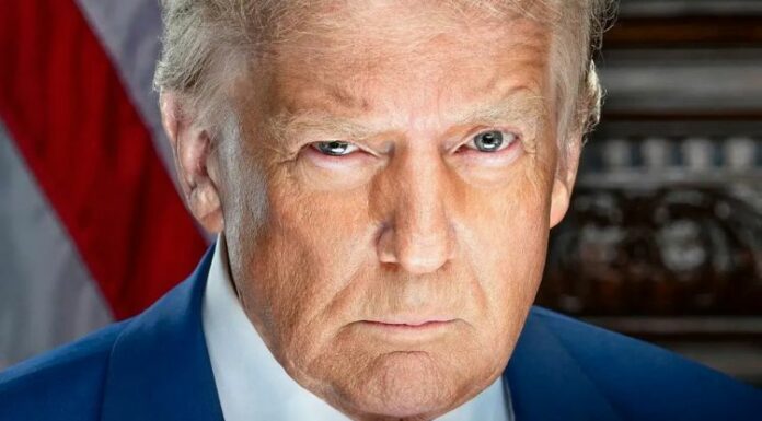 Donald Trump asegura que hay métodos para buscar un tercer mandato presidencial en Estados Unidos, a pesar de que la constitución lo limita a dos desde 1951.