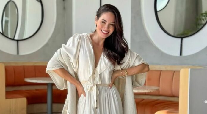 Una inesperada sorpresa invadió la alegría de la presentadora durante la transmisión del programa de este viernes...¿Qué fue lo que causó esta alegría?