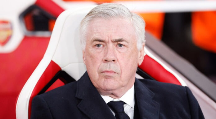 Carlo Ancelotti aseguró que buscarán remontar el marcador global en el partido de vuelta ante el Arsenal la próxima semana.