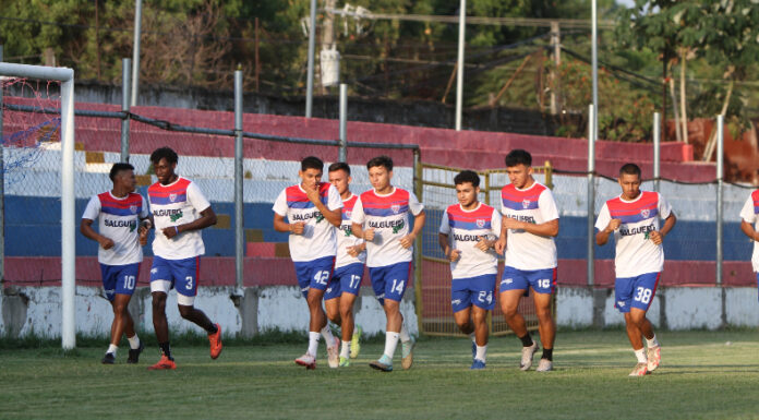 Luis Ángel Firpo recibe en el Sergio Torres de Usulután a los “albos” del Alianza en duelo por el liderato del torneo Clausura 2025.