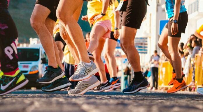 Con la llegada de las vacaciones de Semana Santa, los viajes y la aventura son las principales actividades, pero debe cuidarse de no sufrir el síndrome del pie turista.