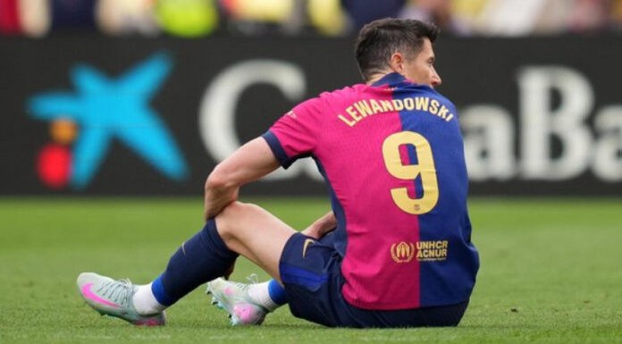Lewandowski se retiró lesionado en el partido ante el Celta de Vigo y se podría perder la final de Copa contra el Real Madrid.