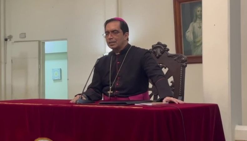 Monseñor Escobar Alas pide no convertir a El Salvador en cárcel internacional