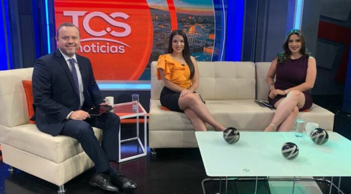 Los presentadores Ericka Siliezar, Eduardo Arévalo y Mishelle Murga tuvieron opiniones encontradas hoy durante la sección de espectáculos.