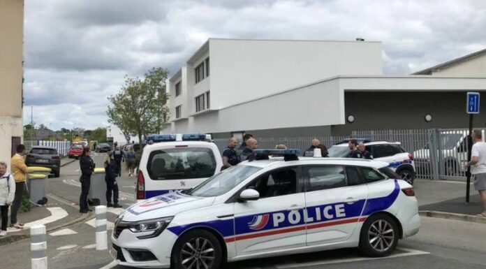 El ataque con arma blanca ocurrió en el colegio secundario Notre-Dame-de-Toutes-Aides en Nantes, al oeste de Francia.