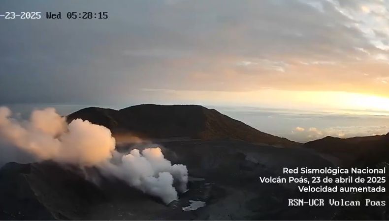 Declaran alerta roja en Parque Nacional Volcán Poás