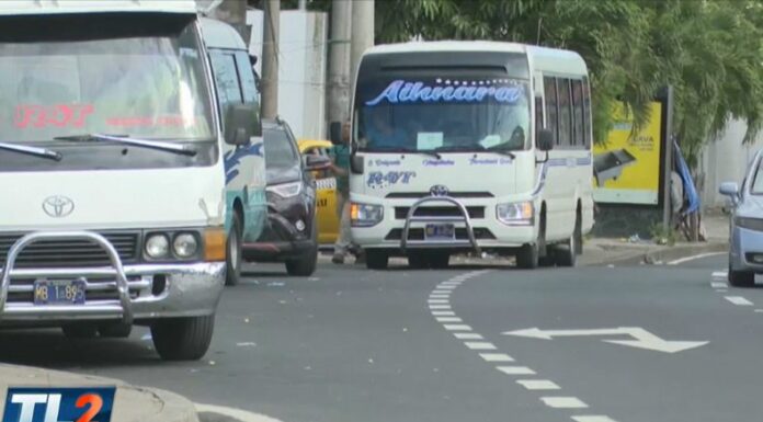 Los empresarios de transporte también anunciaron que ya presentaron a la Asamblea Legislativa una propuesta de ley.