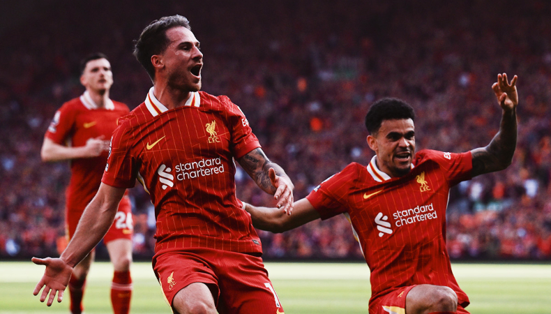 Liverpool conquistó su título número 20 en Inglaterra tras golear en Anfield al Tottenham que se hunde en la parta baja de la tabla.