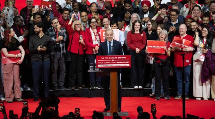 El Partido Liberal del primer ministro Mark Carney consolidó su victoria en las elecciones celebradas el lunes en Canadá.