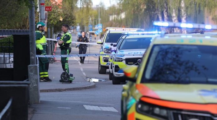 Un tiroteo en Uppsala, Suecia ha dejado al menos tres fallecidos. Las autoridades aún investigan este hecho.