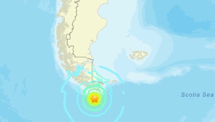 Sismo en Chile activa alerta de tsunami Un sismo magnitud 7.5 se registró en las últimas horas en la ciudad de Puerto Williams, Chile, según el Centro Sismológico Nacional (CSN).