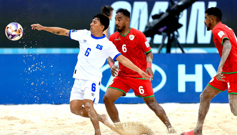 La Selecta playera no logró mantener la ventaja de dos goles en el último período y terminó cayendo en la tanda de penales ante Omán.