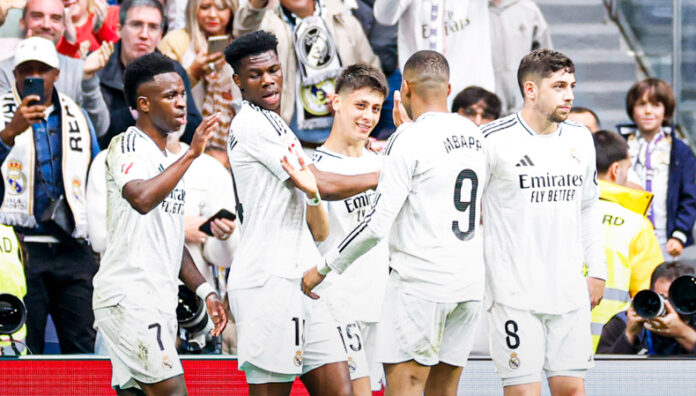 Real Madrid derrotó al Celta Real Madrid derrotó con doblete de Mbappé al Celta de Vigo y se mantiene a cuatro puntos del líder Barcelona en el campeonato liguero.