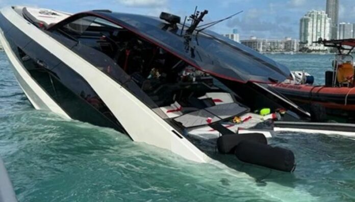 Un yate de lujo se hunde en Miami con más de 30 influencers a bordo (2) La embarcación, valorada en más de 4.5 millones de dólares, solo tenía capacidad para cinco personas. Las autoridades apuntan al exceso de peso como principal causa del accidente.