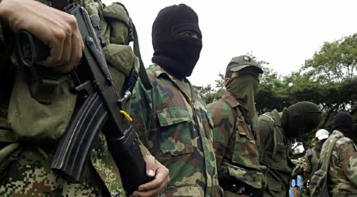 Las capturas al Clan del Golfo coinciden con el momento más violento en Colombia desde el acuerdo con las FARC en 2016.