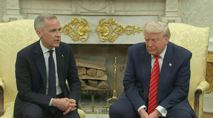 El primer ministro de Canadá, Mark Carney fue recibido este martes en la Casa Blanca por el presidente de Estados Unidos, Donald Trump.