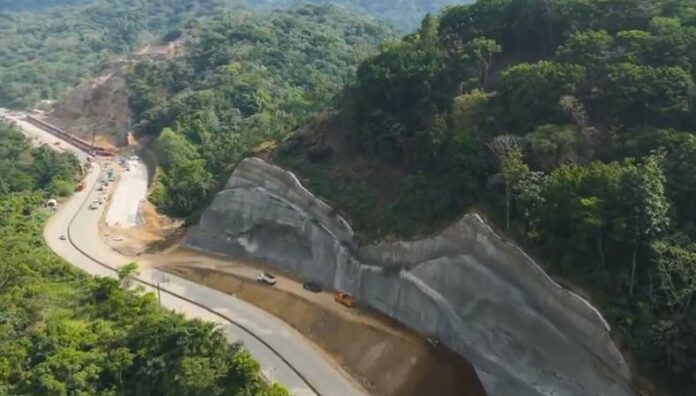 Hoy a las 1100 p. m. se habilitará el paso en carretera Los Chorros Para la noche de este domingo se mantiene la hora de habilitación en ambos sentidos de la Carretera Los Chorros.
