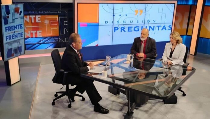 40 % de cultivos se pierden anualmente debido a plagas de plantas Las pérdidas en cultivos por las plagas de las plantas, cuesta a la economía mundial cerca de $220 millones al año.