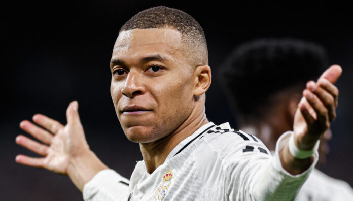 Mbappé demanda por $55 millones al PSG Kylian Mbappé demandó al PSG por $55 millones por salarios no pagos previo a su salida al Real Madrid en junio de 2024.