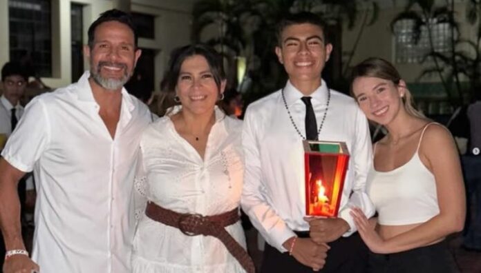 El amor que salvó la vida de mi familia Billy Calderón en el Día de la Virgen de Fátima Billy Calderón agradeció públicamente a la Virgen de Fátima por su intercesión en momentos decisivos que marcaron la vida de su familia.