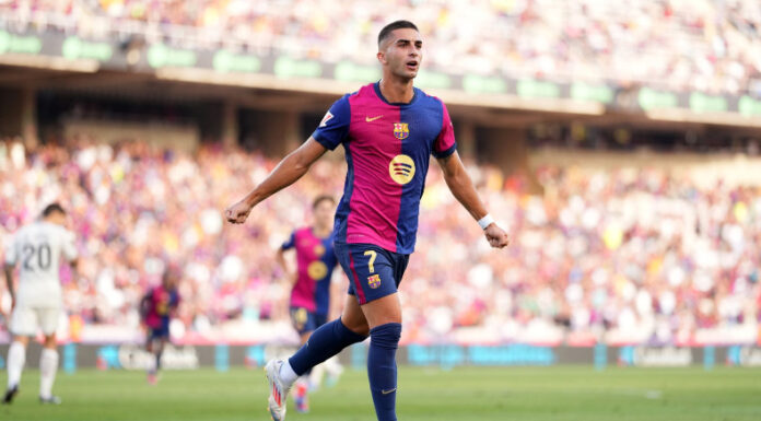 Ferran Torres fue operado de emergencia por una apendicitis y se perderá el cierre de temporada con el Barcelona.