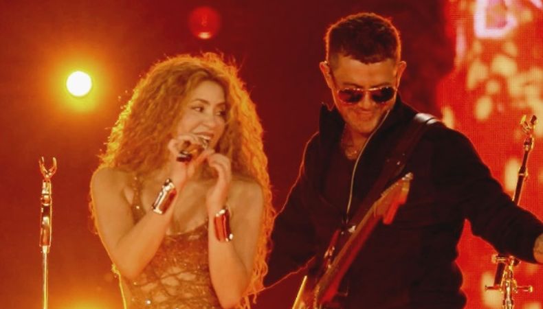 Shakira y Alejandro Sanz sorprenden con presentación de “La Tortura” en Estados Unidos