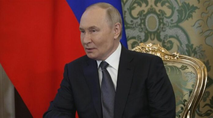 El comienzo del diálogo directo entre Rusia y Ucrania enfrenta obstáculos debido a la ausencia del mandatario ruso, Vladimir Putin.