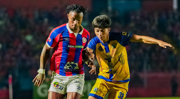 Municipal Limeño recibe a Club Deportivo FAS en el partido de vuelta de las semifinales del Torneo Clausura 2025.