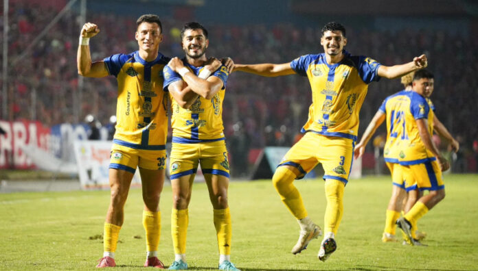 Limeño primer finalista del Clausura 2025 Municipal Limeño dejó en el camino a Club Deportivo FAS en las semifinales y estará en la gran final el 24 de mayo del Clausura 2025.