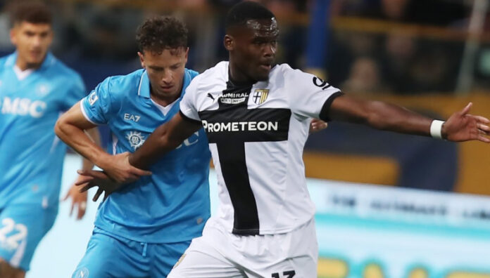 Inter y Napoli dejan todo para la última fecha Inter de Milán y Napoli no pasaron del empate en sus respectivos partidos y la definición del campeonato se define en la última jornada.