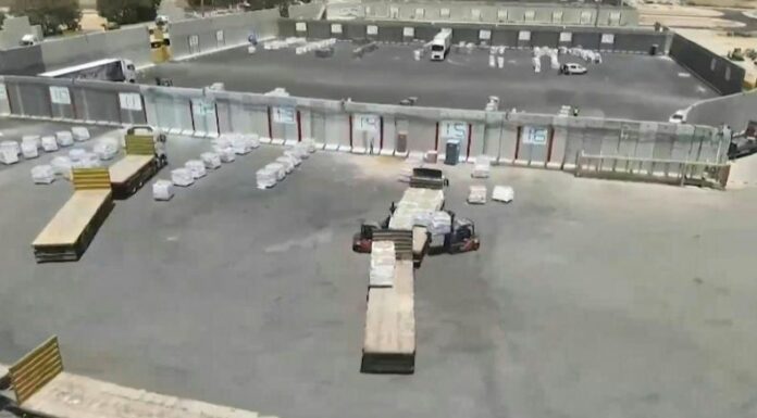 Israel confirmó que 93 camiones con ayuda de la ONU ingresaron a Gaza, tras levantarse parcialmente el bloqueo.