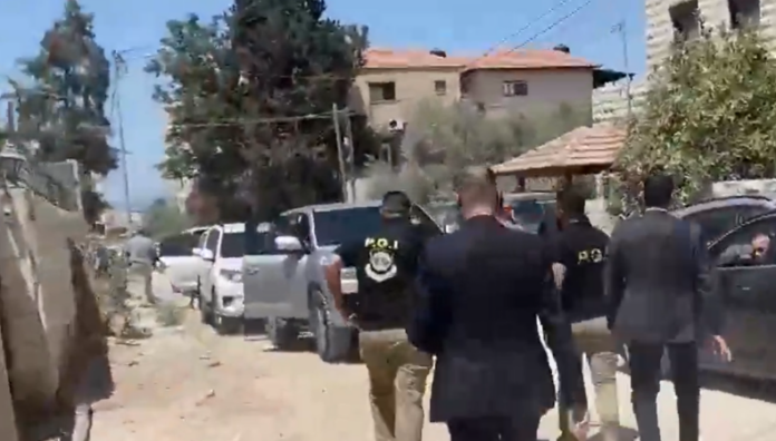 Tensión en Yenín: Israel dispara contra diplomáticos en Cisjordania El Ministerio de Exteriores palestino denunció que fuerzas israelíes dispararon contra una delegación diplomática durante una visita a Yenín, en el norte de Cisjordania.