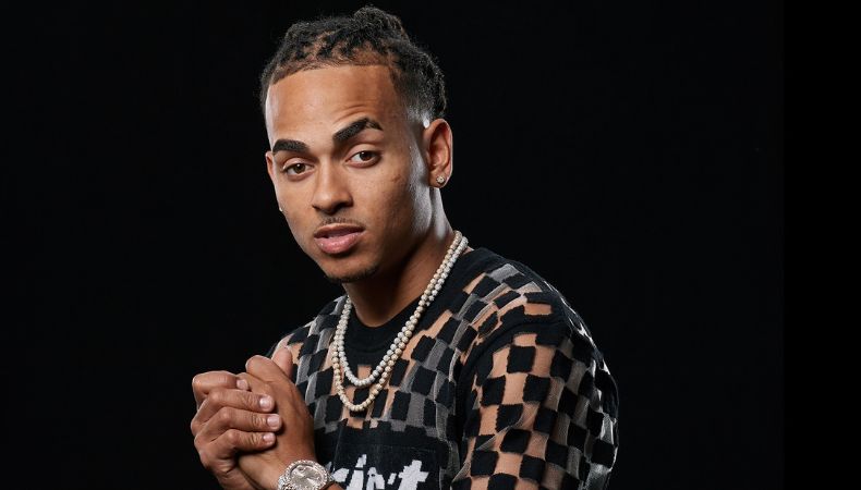 Ozuna sorprende a sus seguidores y desata teorías sobre un nuevo proyecto artístico basado en Inteligencia Artificial.