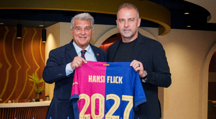 Hansi Flick renovó su vínculo con el equipo catalán tras lograr el “triplete nacional” en su primera temporada.