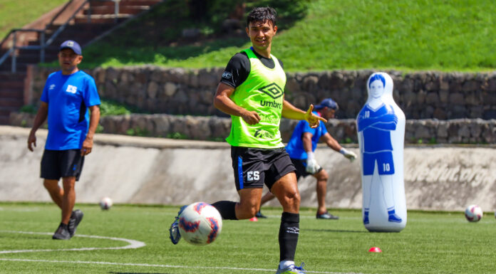 Hernán Darío “Bolillo” Gómez presentó la convocatoria de la Selecta para el amistoso internacional ante Guatemala.