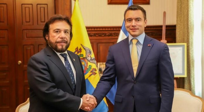 El vicepresidente Félix Ulloa se reunió con el presidente electo de Ecuador previo a la ceremonia del mando de posesión.