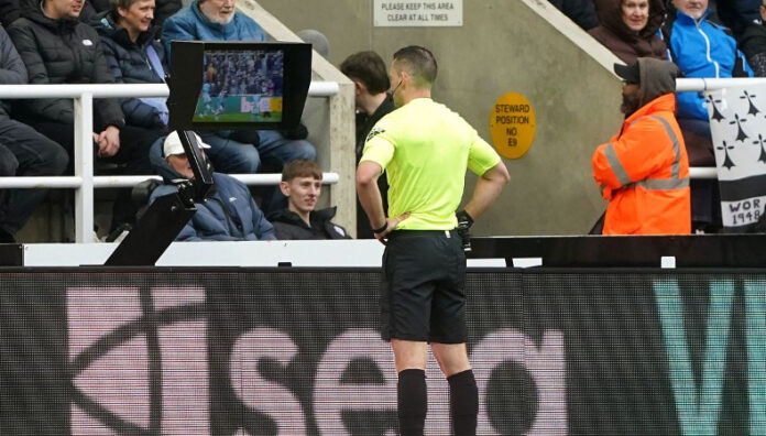 Estas son las nuevas reglas que iniciarán en el Mundial de Clubes La FIFA implementará cambios en el reglamento para el Mundial de Clubes 2025 a disputarse en Estados Unidos.