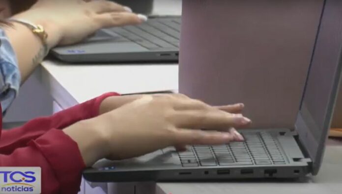 ¿Qué es el legado digital y cómo gestionarlo La gestión del legado digital es esencial para proteger la identidad y la reputación de los usuarios en el entorno cibernético.