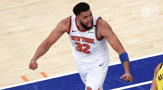 Los Knicks de New York derrotaron por paliza a los Indiana Pacers para recortar distancias en la Finales de Conferencia.